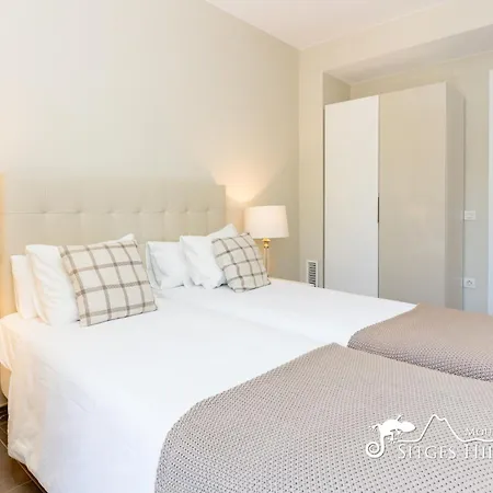 Cool And Stylish Avanti With Private Pool, Beautiful Views And Air Conditioniing Villa Olivella