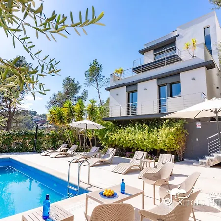Villa Cool And Stylish Avanti With Private Pool, Beautiful Views And Air Conditioniing *