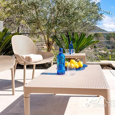 Villa Cool And Stylish Avanti With Private Pool, Beautiful Views And Air Conditioniing *